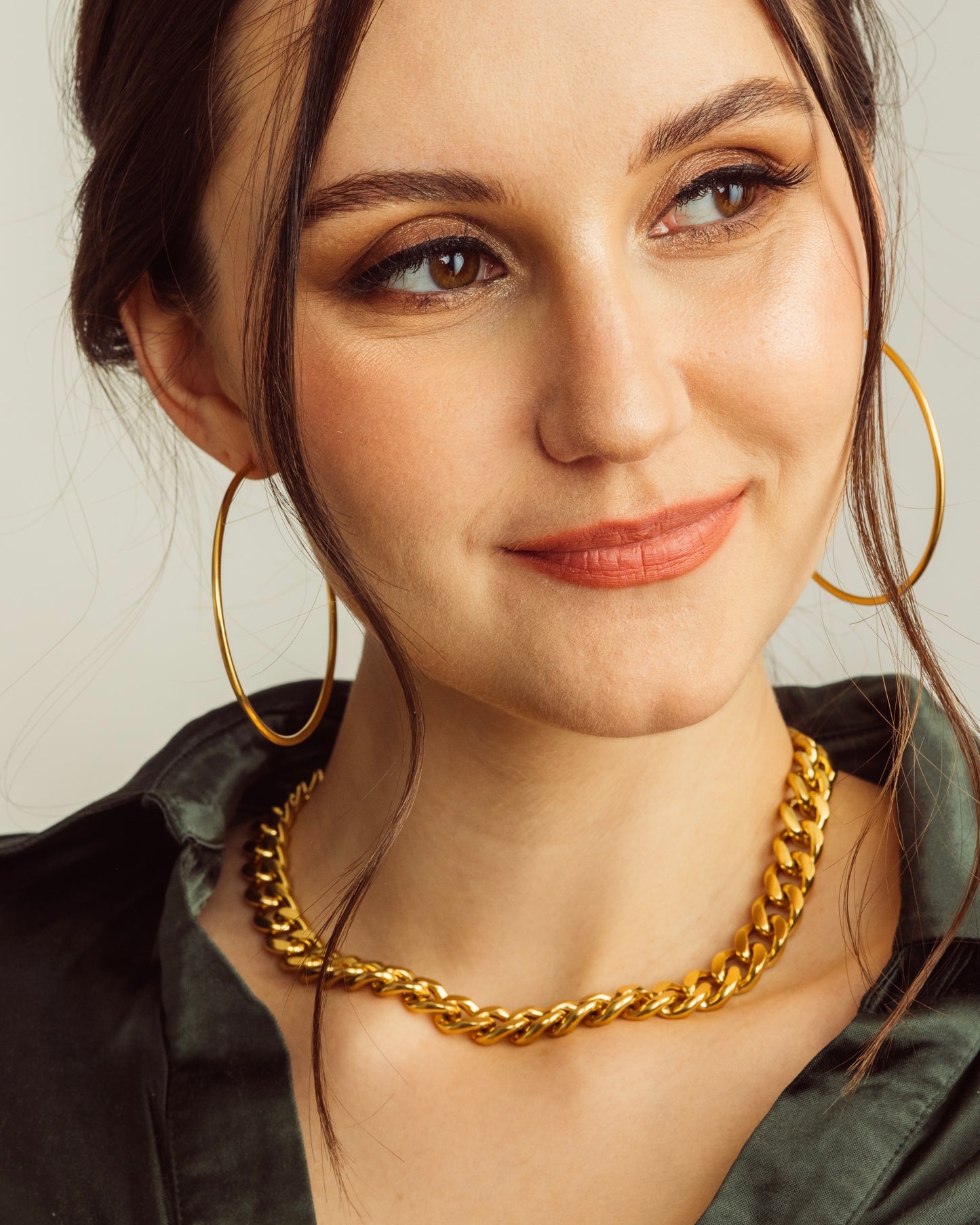 Tori Hoops