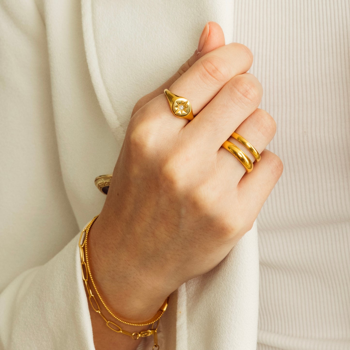 Lois Ring